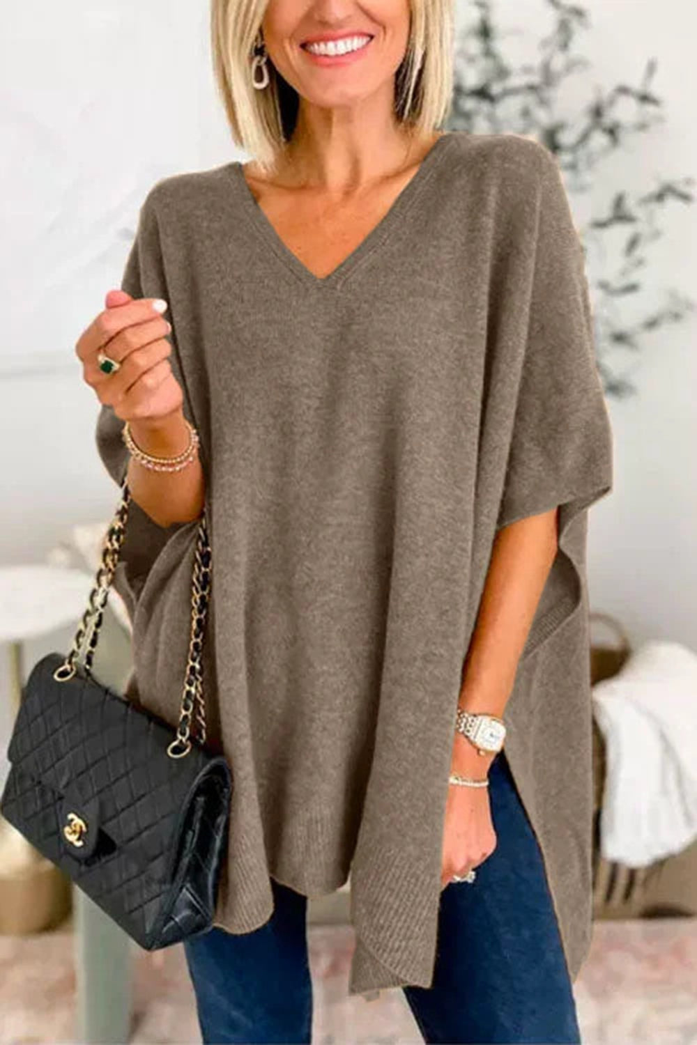 V-Neck Half Sleeve Knit Top in brown, slightly stretchy fabric.