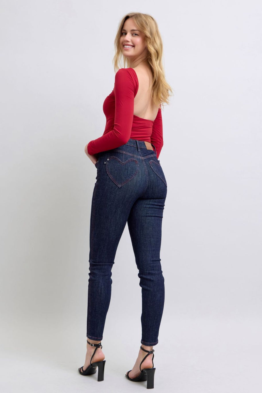 Judy Blue skinny jeans with heart-shaped back pockets, high-rise fit.