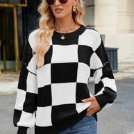 Checkered Round Neck Long Sleeve Sweater