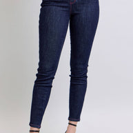 Judy Blue full-size skinny jeans with heart-shaped back pockets and high-rise fit.