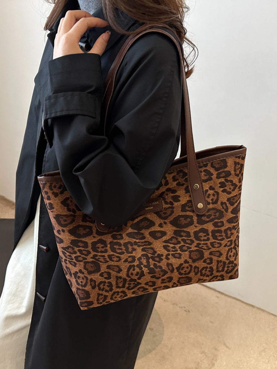 Leopard polyester tote bag, large size, imported.